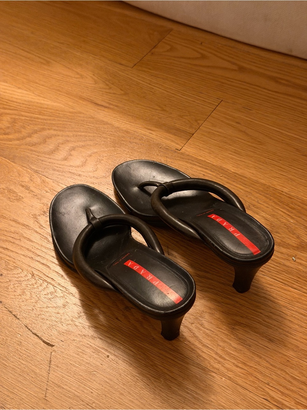 Vintage Prada heeled flip flop - Picture 2 of 3